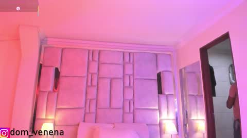 dom_veneno online show from February 2026 07:33:02 PM