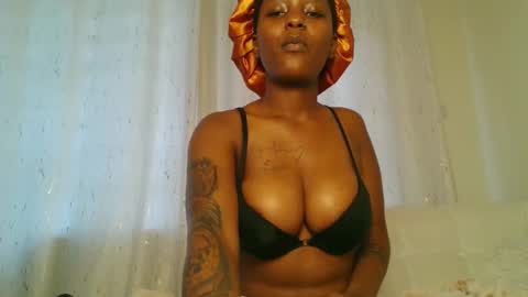 Snapshot of domecesy chatting on February 2026 11:14:02 AM Amarie noels online show from February 2026 11:14:02 AM