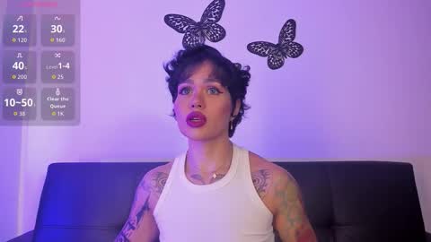 Snapshot of domiino_ chatting on October 2025 11:44:01 AM domiino_ online show from October 2025 11:44:01 AM