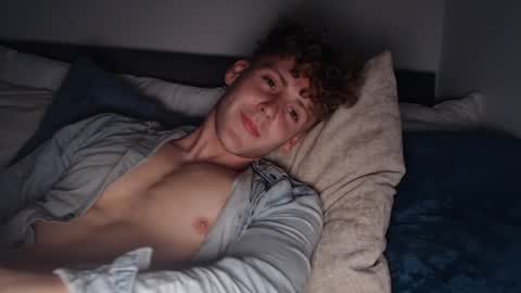 Alex...  online show from May 2026 06:25:01 PM