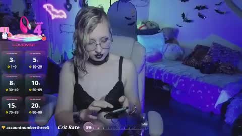 Bigbearnbunnyboy online show from May 2026 11:44:02 PM