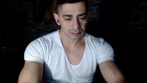 Snapshot of dominatemuscle chatting on December 2024 06:41:02 AM Kevin online show from December 2024 06:41:02 AM