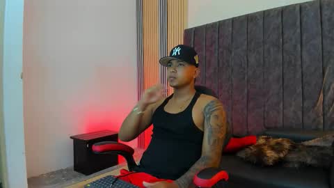 Dominic online show from January 2026 01:28:02 PM