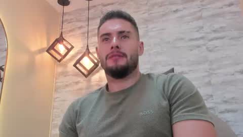 Snapshot of dominic_de_luca chatting on June 2026 12:37:01 PM dominic de luca online show from June 2026 12:37:01 PM