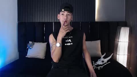 Dominic online show from October 2025 03:41:02 AM