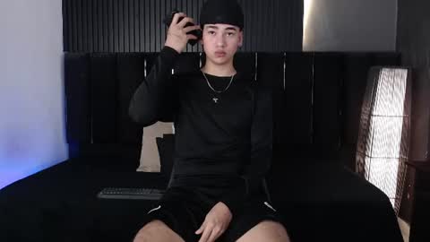 Dominic online show from July 2026 08:38:01 PM
