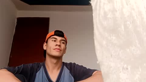 Snapshot of dominic_radccliffe chatting on December 2024 08:58:02 PM Your real love online show from December 2024 08:58:02 PM