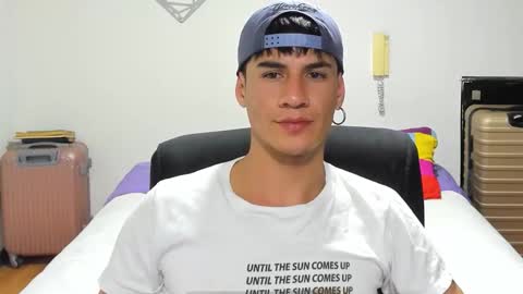 Snapshot of dominic_radccliffe chatting on September 2025 04:03:01 AM Your real love online show from September 2025 04:03:01 AM