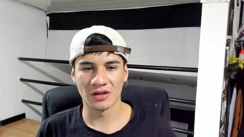 Snapshot of dominic_radccliffe chatting on October 2025 02:35:01 AM Your real love online show from October 2025 02:35:01 AM