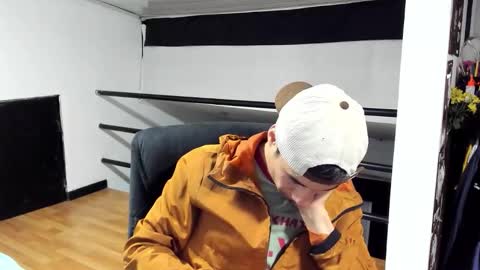 Snapshot of dominic_radccliffe chatting on November 2025 03:17:01 AM Your real love online show from November 2025 03:17:01 AM