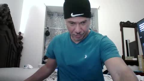 luis online show from January 2026 03:23:02 AM