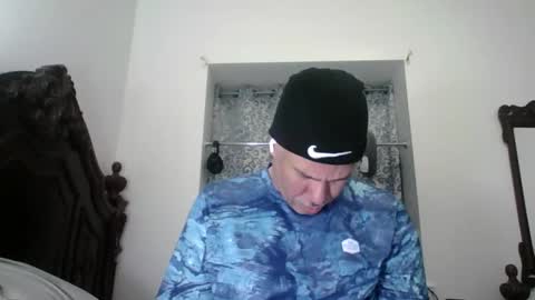 luis online show from May 2026 07:55:02 PM