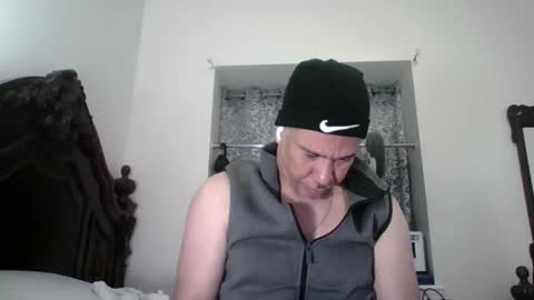 luis online show from May 2026 10:59:02 PM