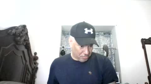 luis online show from July 2026 09:03:01 PM