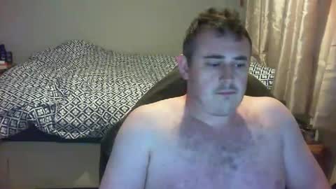 dominicb03 online show from October 2025 01:17:02 AM