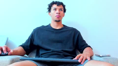 Dominick Star online show from January 2025 04:54:02 AM