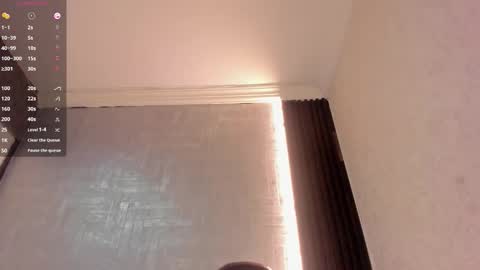 Dominicscott online show from November 2025 01:06:02 PM