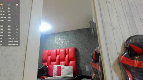 Dominicscott online show from May 2026 01:16:02 PM