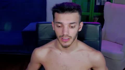 Snapshot of dominicvalente chatting on November 2025 03:36:01 PM dominicvalente online show from November 2025 03:36:01 PM