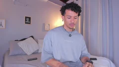 Snapshot of dominik_drake chatting on May 2026 12:22:02 PM Dominik Drake online show from May 2026 12:22:02 PM