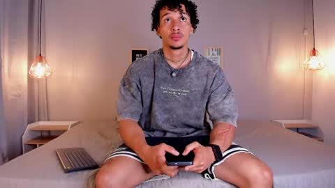 Snapshot of dominik_drake chatting on May 2026 12:12:01 PM Dominik Drake online show from May 2026 12:12:01 PM