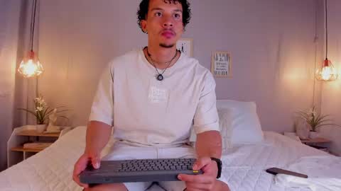 Dominik Drake online show from June 2026 12:19:01 PM