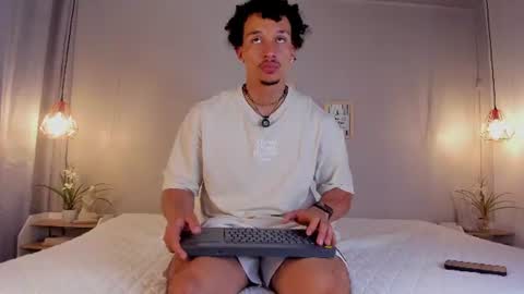 Dominik Drake online show from June 2026 12:25:02 PM