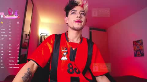 Snapshot of dominikeclipsex chatting on February 2026 01:04:01 PM Dominik Eclipse online show from February 2026 01:04:01 PM