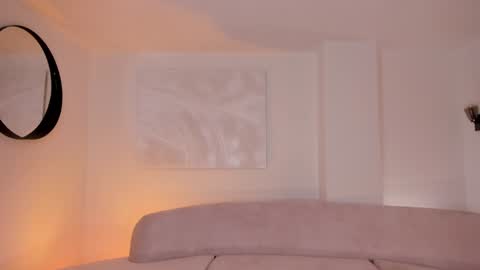 Snapshot of dominiquevega_ chatting on December 2024 09:33:02 PM Dominique online show from December 2024 09:33:02 PM