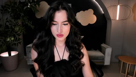 Snapshot of dominiquevega_ chatting on January 2025 11:34:02 PM Dominique online show from January 2025 11:34:02 PM