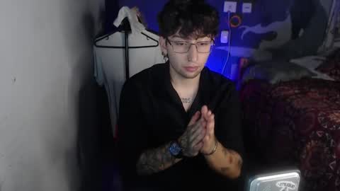 Snapshot of dominus_kane chatting on December 2025 02:27:01 AM dominus_kane online show from December 2025 02:27:01 AM