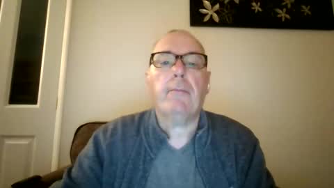 Snapshot of domjolly08 chatting on September 2025 09:40:02 PM David uk online show from September 2025 09:40:02 PM