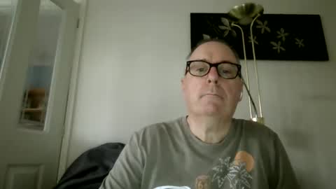 Snapshot of domjolly08 chatting on November 2025 03:13:02 PM David uk online show from November 2025 03:13:02 PM