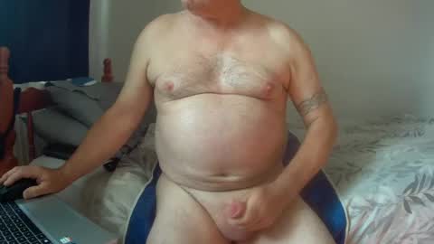 Snapshot of domjolly08 chatting on July 2026 03:40:01 PM David uk online show from July 2026 03:40:01 PM