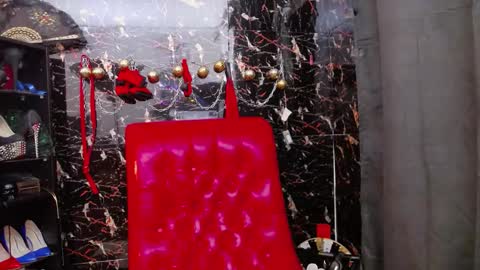 Snapshot of dommichelle chatting on January 2025 01:56:01 AM Michelle online show from January 2025 01:56:01 AM