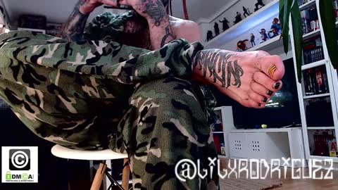 Snapshot of dondehaypelohayalegria chatting on December 2024 04:17:01 PM I DIGZ .K.. D .K.. PIG PPP online show from December 2024 04:17:01 PM