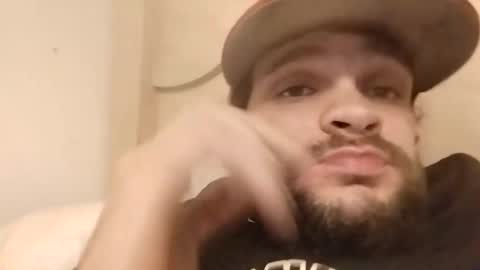 Snapshot of donglish718856 chatting on February 2026 11:06:02 AM donglish718856 online show from February 2026 11:06:02 AM