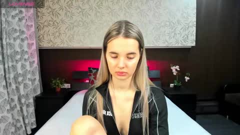 Donna On GMT2 Mon-Fri 3-9 AM online show from February 2025 12:10:01 AM