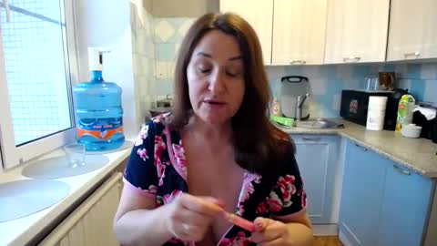 Tatiana 43 curvy sexy body and Joanna redhead 39 years online show from February 2025 02:32:02 PM