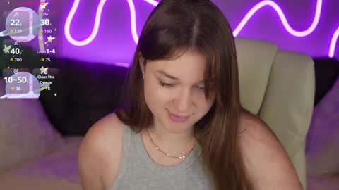 DONNA online show from October 2025 05:52:01 AM