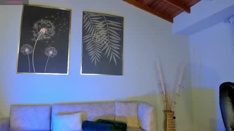 Snapshot of donnastonne chatting on September 2025 03:19:02 AM Donna Stonne online show from September 2025 03:19:02 AM