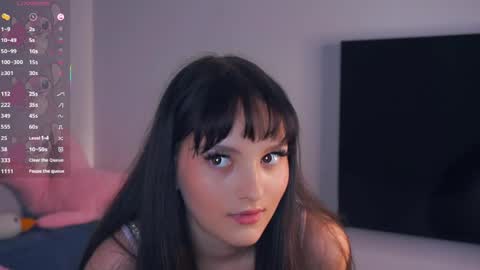 Victoria online show from May 2026 07:32:02 PM