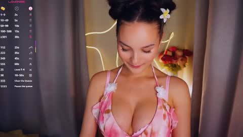 Victoria online show from July 2026 07:49:01 PM