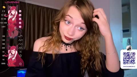 Nicole online show from November 2025 05:29:02 PM