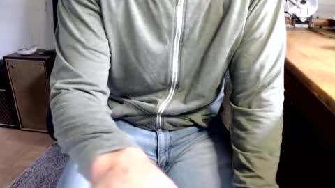 Snapshot of dontworryjustwatch chatting on February 2025 07:05:02 PM dontworryjustwatch online show from February 2025 07:05:02 PM