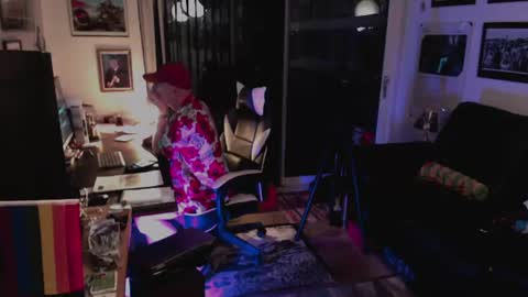 dopeleaf2 online show from July 2026 09:17:01 PM