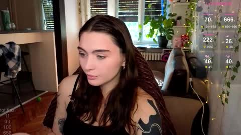 Alice online show from October 2025 07:53:02 AM