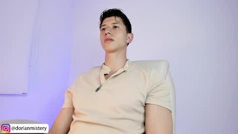 dorian_mystery online show from April 2026 01:08:01 AM