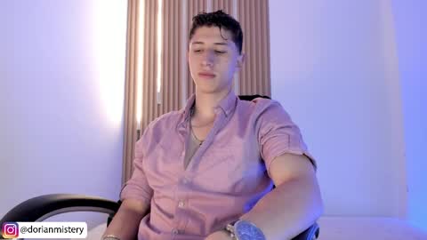 dorian_mystery online show from May 2026 11:24:01 PM