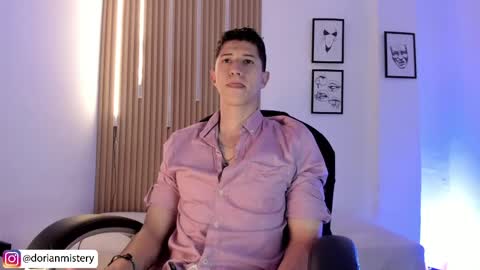 dorian_mystery online show from May 2026 02:30:02 AM